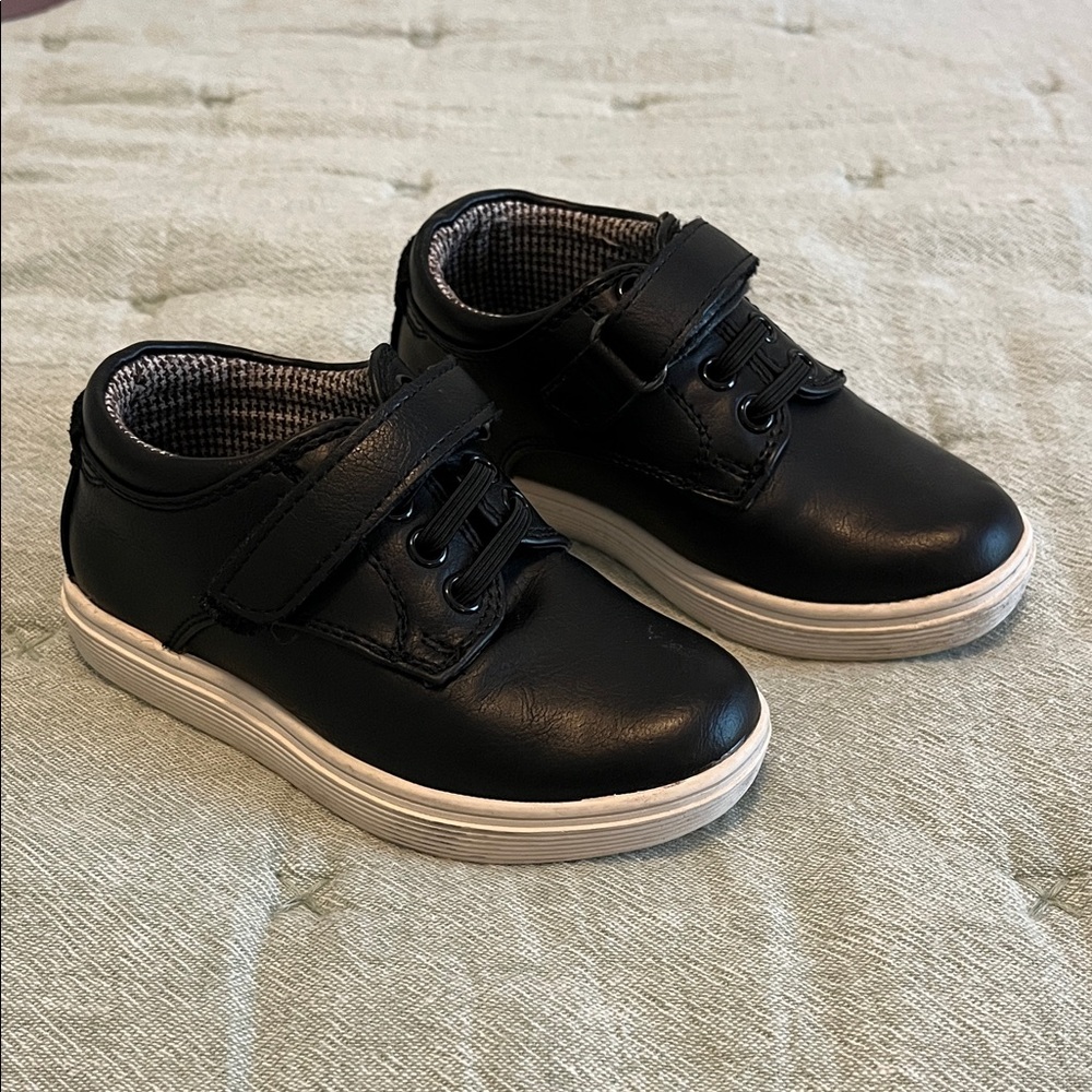 Ashford Hayes black dress sneakers